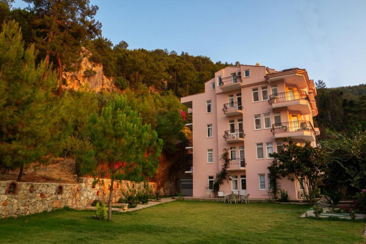 Pembe Köşk Apart Otel Fethiye Exterior foto