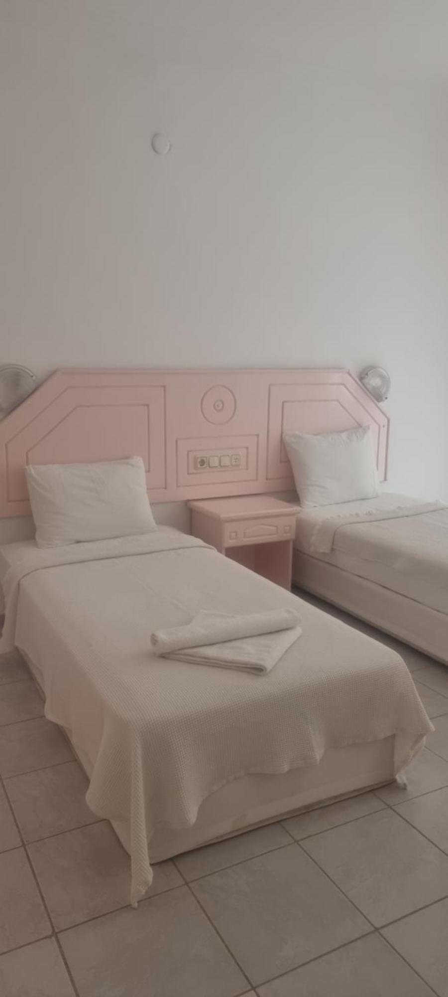 Pembe Köşk Apart Otel Fethiye Zimmer foto