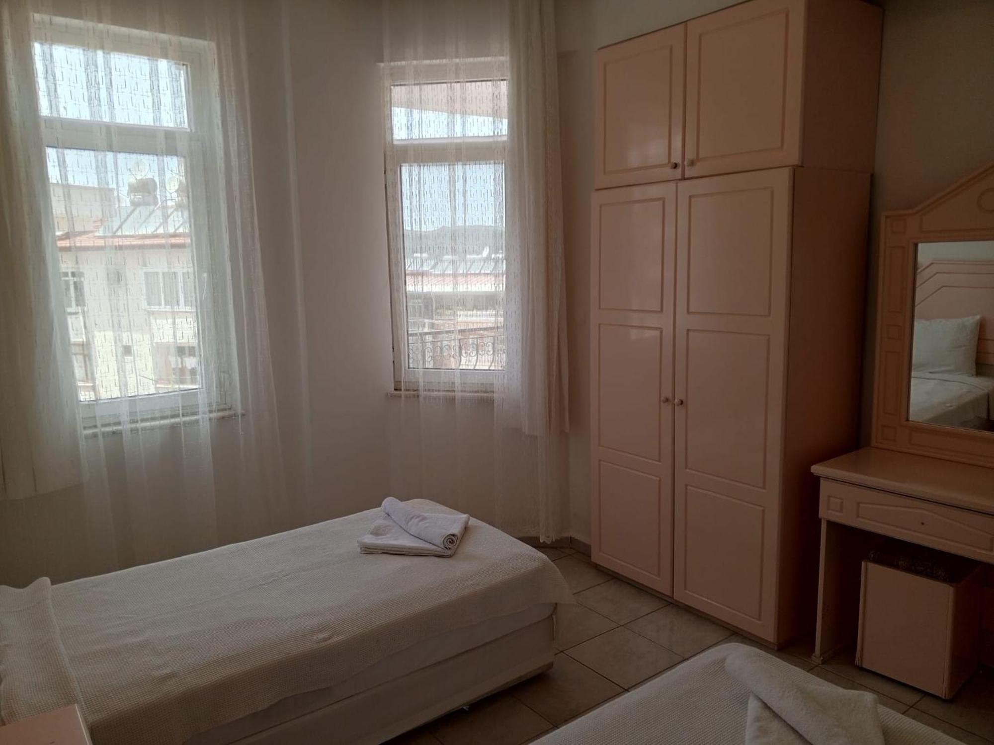 Pembe Köşk Apart Otel Fethiye Exterior foto
